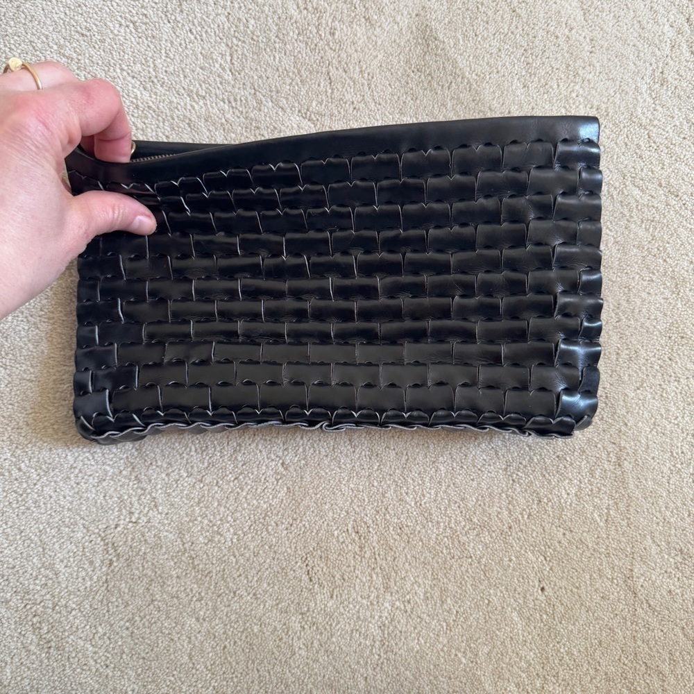 Vintage Black Woven Clutch - Picture 4 of 8